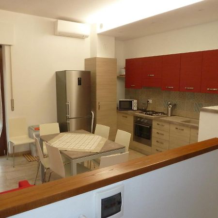 Casa Cuore L.Altra.... Negrar Luaran gambar